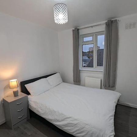 3 Bedroom Apartment Sleeps 8 إدنبرة المظهر الخارجي الصورة